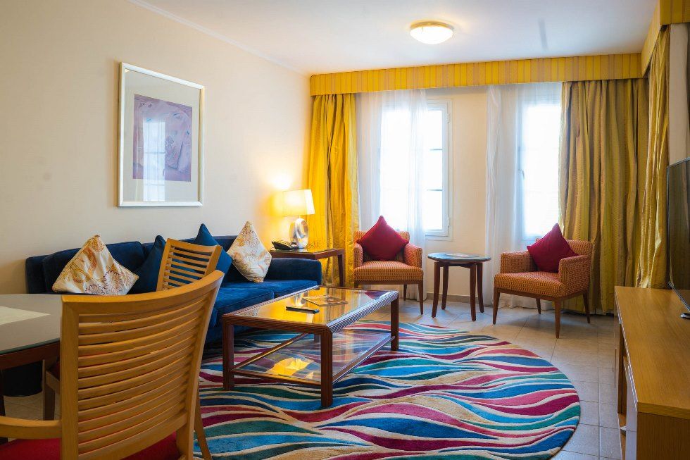 MILLENNIUM LAKEVIEW HOTEL (ex. COPTHORNE LAKEVIEW HOTEL & EXECUTIVE) - 46