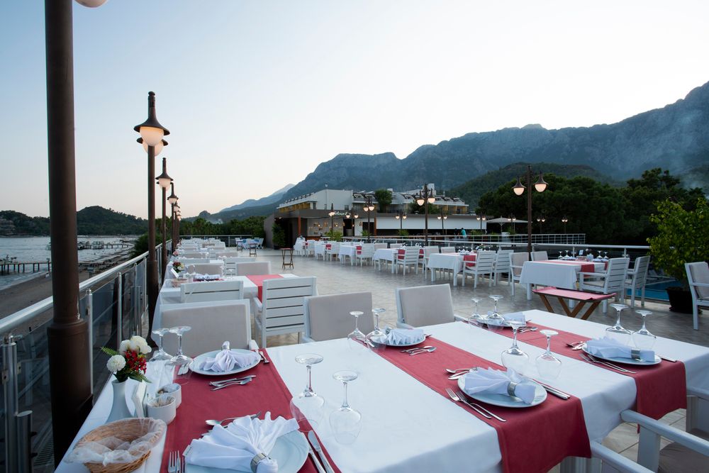 Perre La Mer Hotel - 55