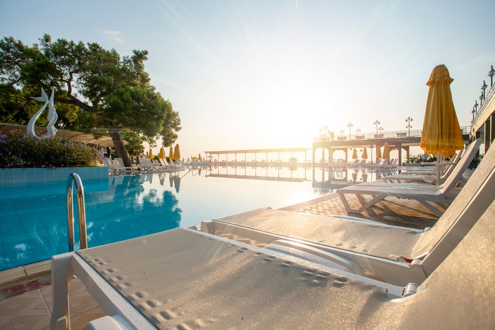 Perre La Mer Hotel - 49