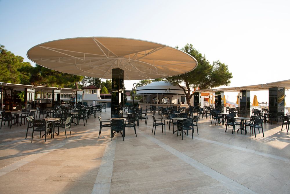 Perre La Mer Hotel - 44