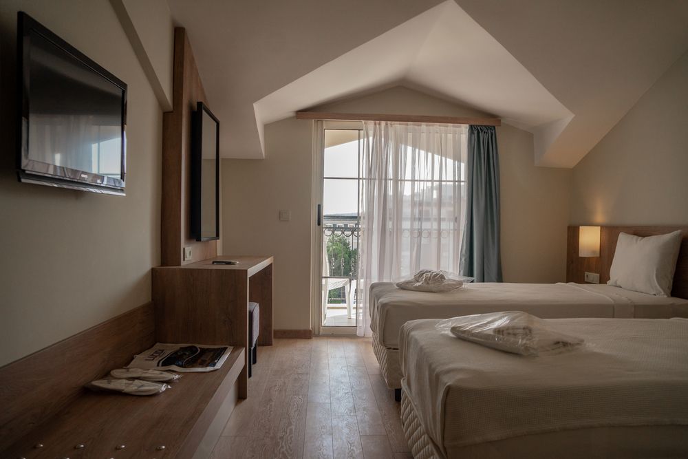 Lucida Beach Hotel - 49