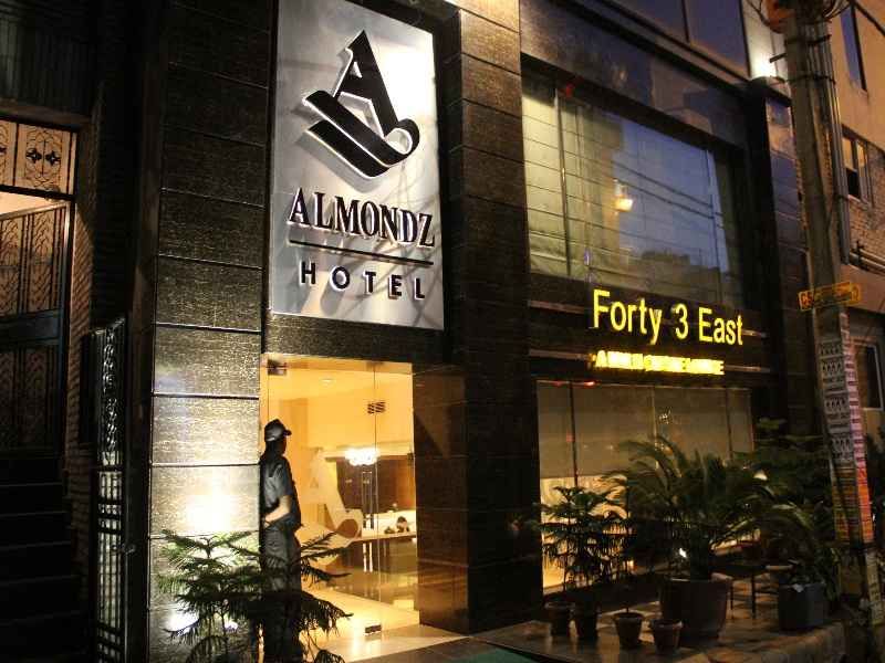 ALMONDZ - 3
