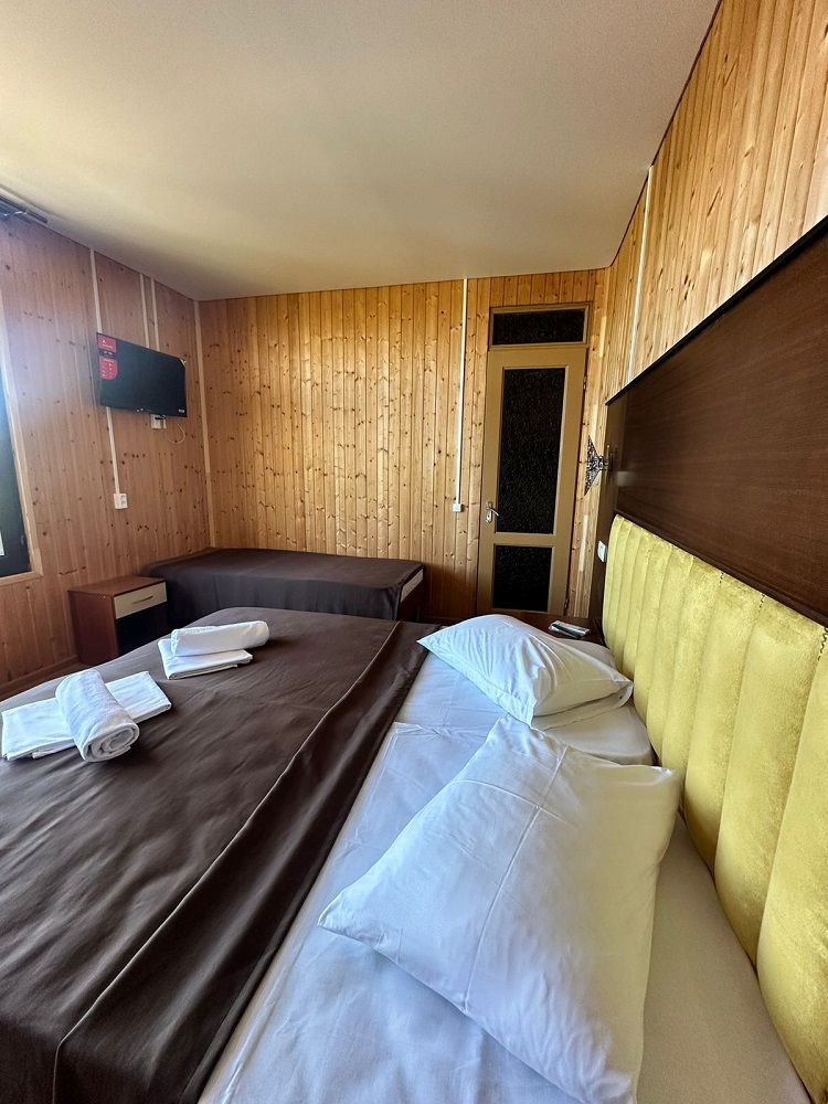 ЛАЗУРЬ, отель стандарт - 17