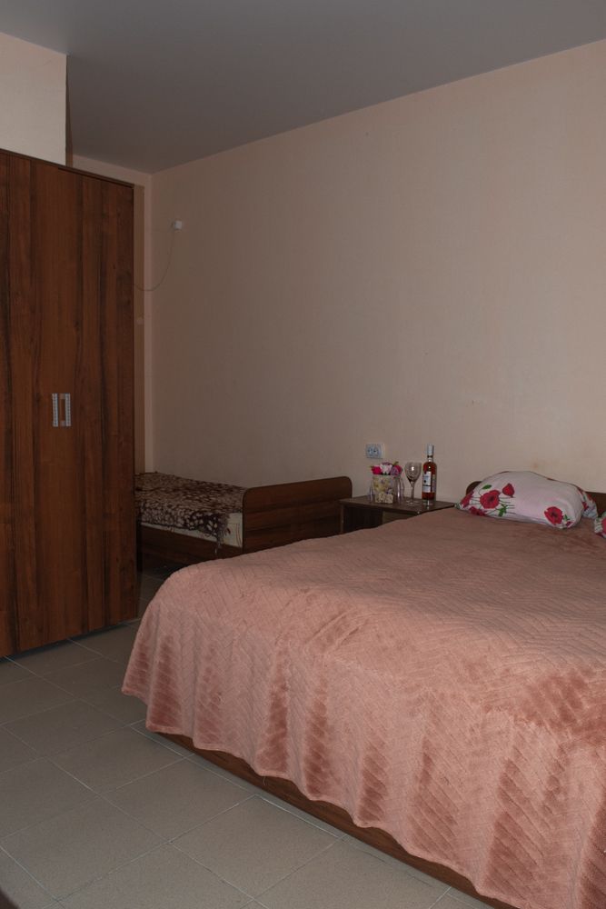 У АИДЫ, гостевой дом эконом - 24