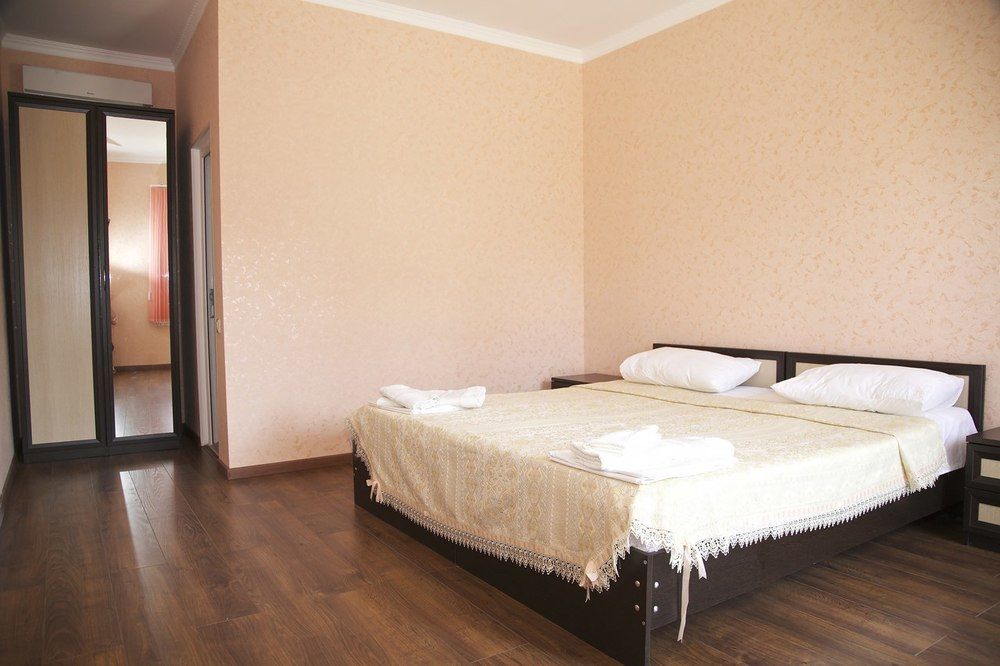 АМИНА БИЧ, гостевой дом эконом - 24