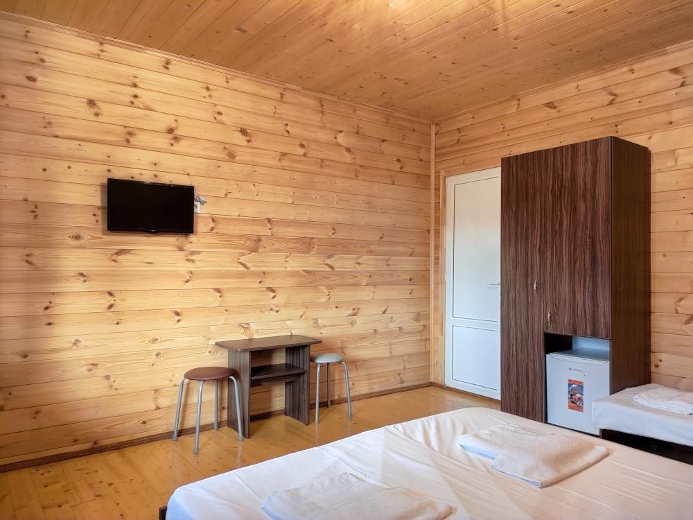 КАРАТ, эко-отель  - 20