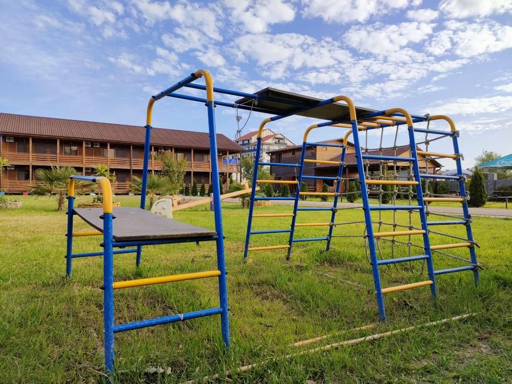 КАРАТ, эко-отель  - 13