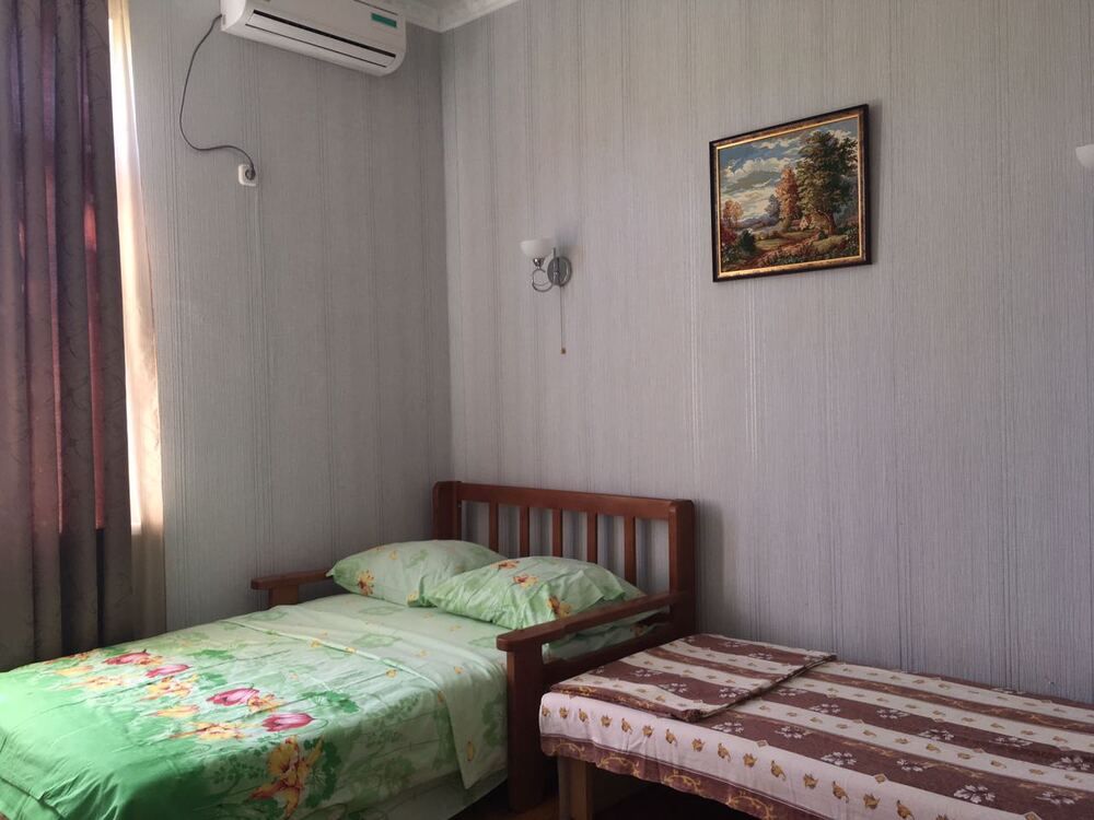 КРИСТАЛЛ, гостевой дом эконом (размещение детей с 2 лет) - 33