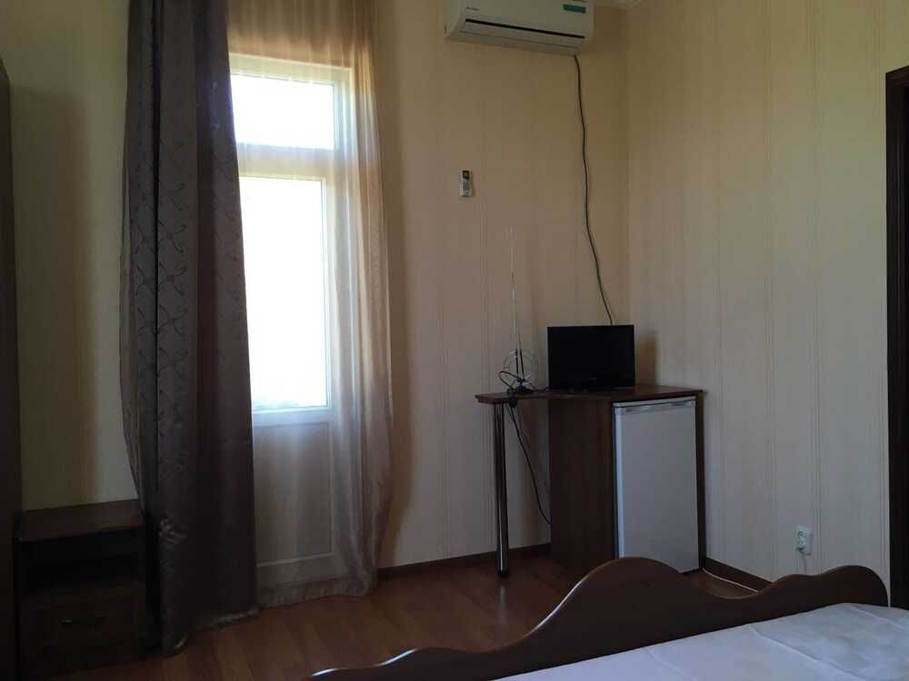 КРИСТАЛЛ, гостевой дом эконом (размещение детей с 2 лет) - 29