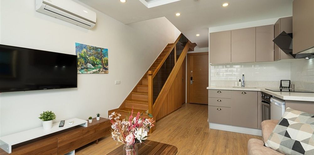 Veranda Beach Suites - 3