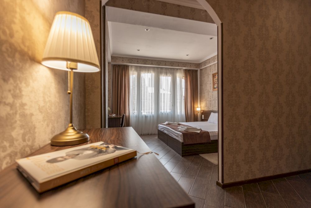 НИКОПОЛИ, отель стандарт - 32