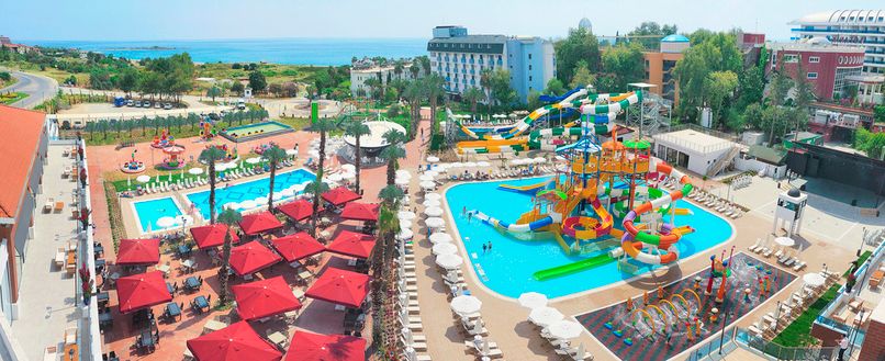 Club Aqua Plaza - 6