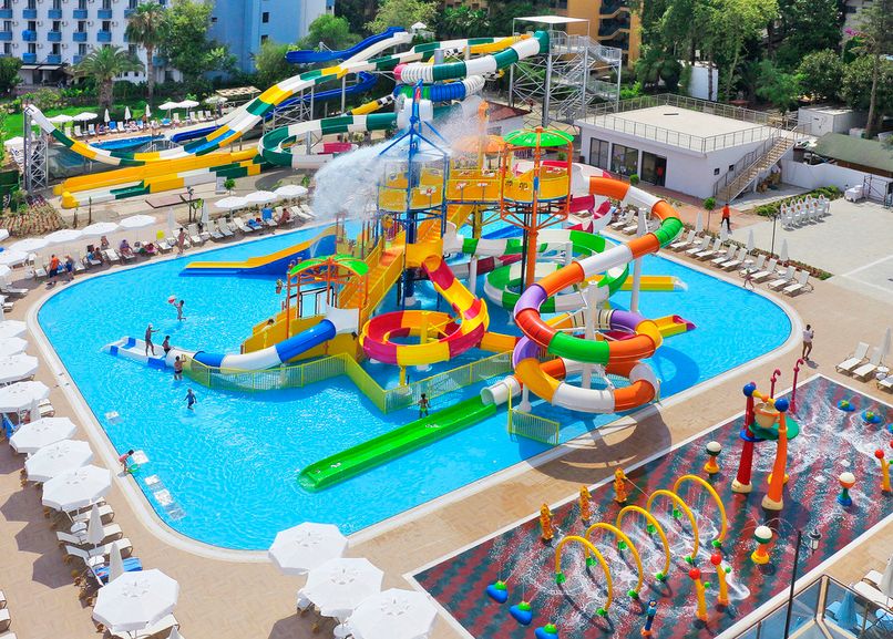 Club Aqua Plaza - 5