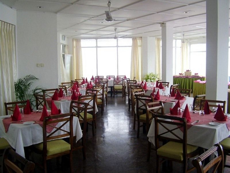HIKKADUWA BEACH - 6
