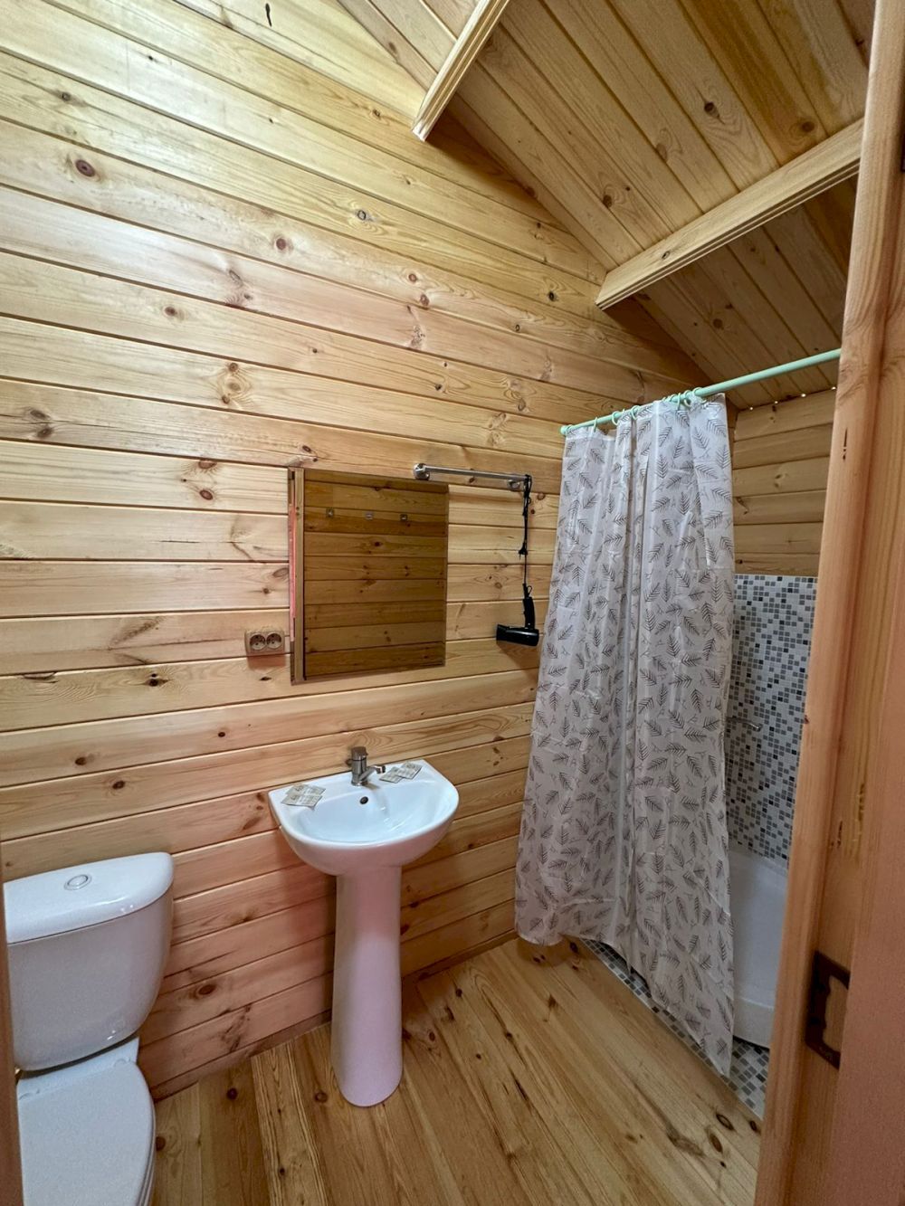 МИЛСАН, коттеджи стандарт (размещение детей с 1 года) - 7