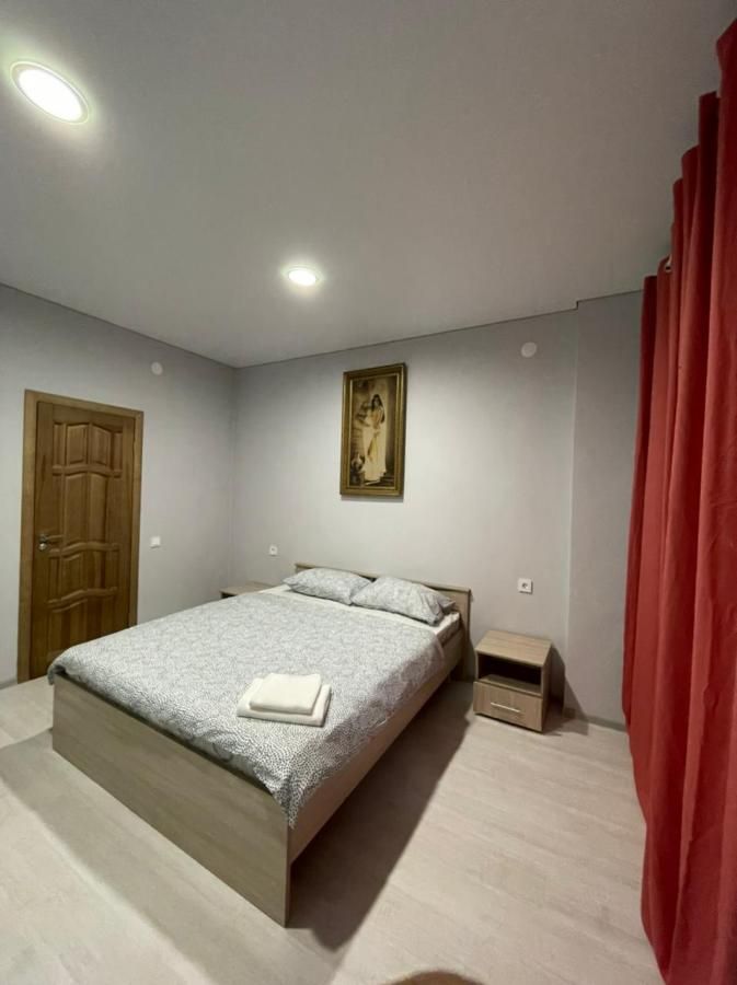 СУХУМСКАЯ БУХТА, ГК - 25