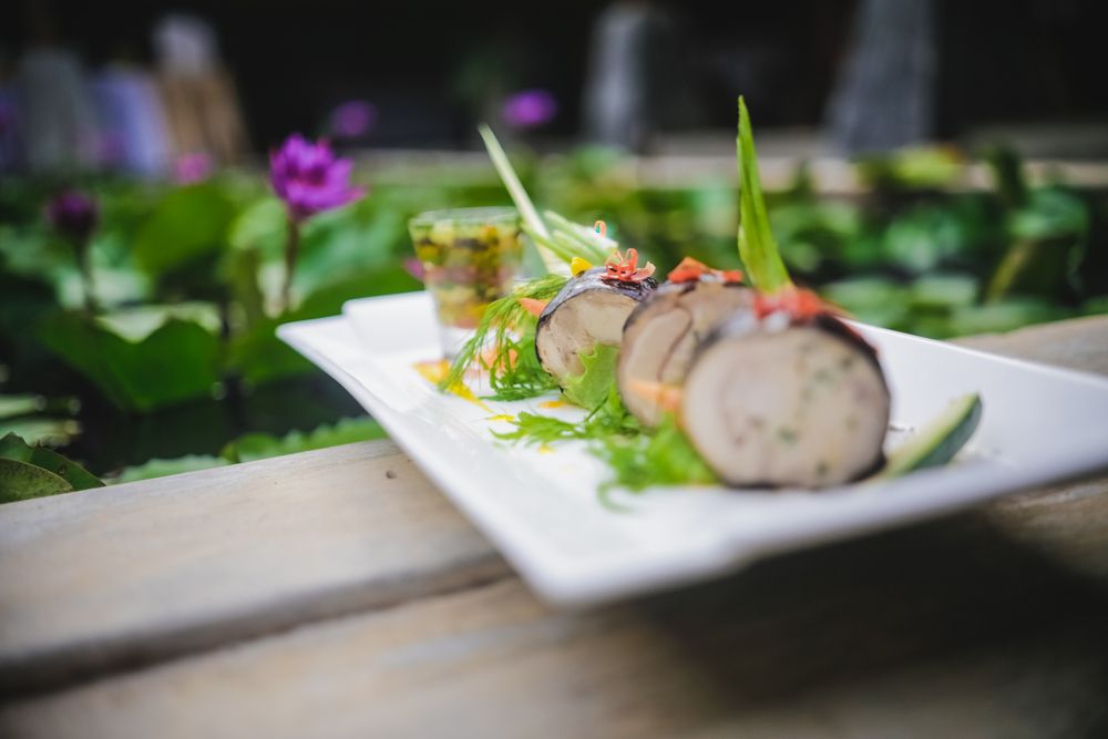 THE PALMS HOTEL - 12