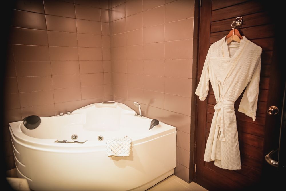 THE PALMS HOTEL - 18