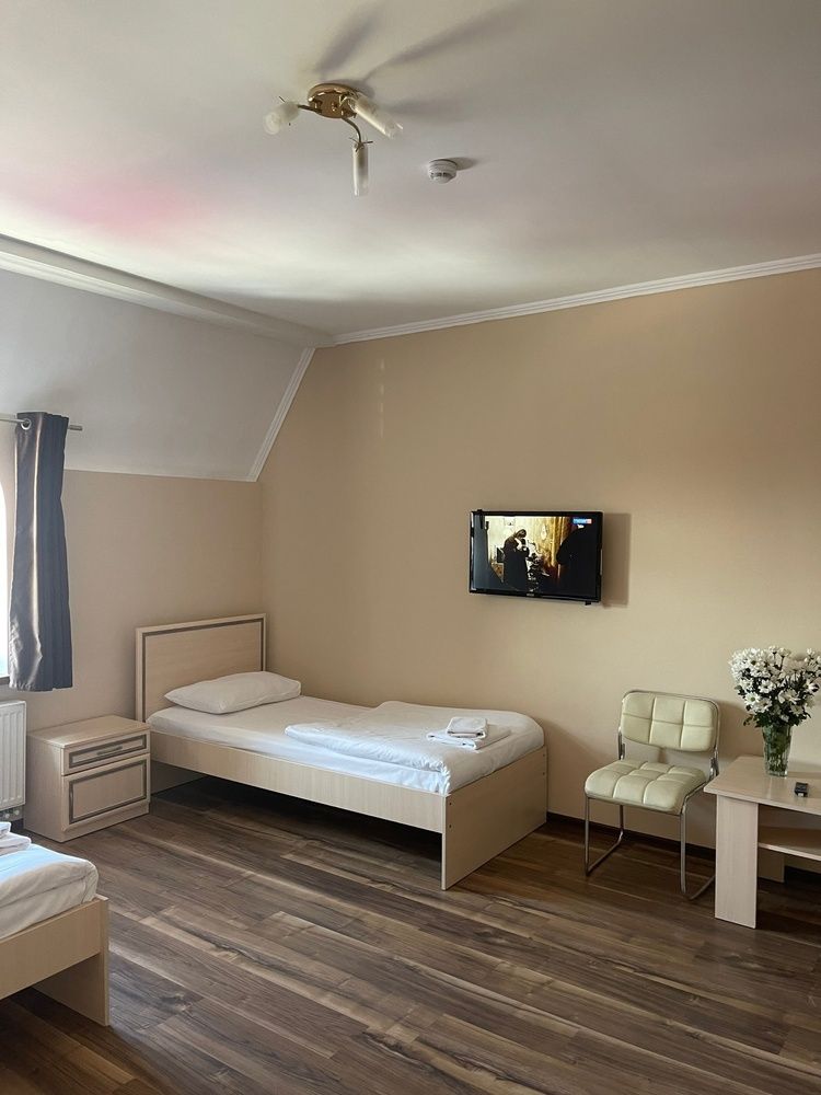 ЗОЛОТАЯ НОЧЬ, отель - 18