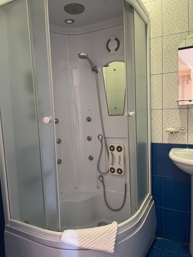 ЗОЛОТАЯ НОЧЬ, отель - 11