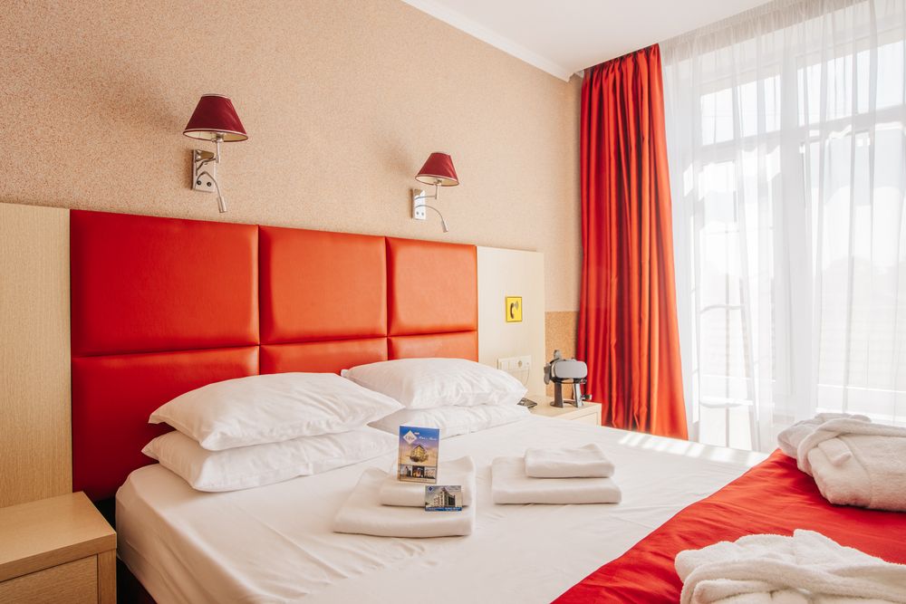 ELISA INN, гостиница - 12