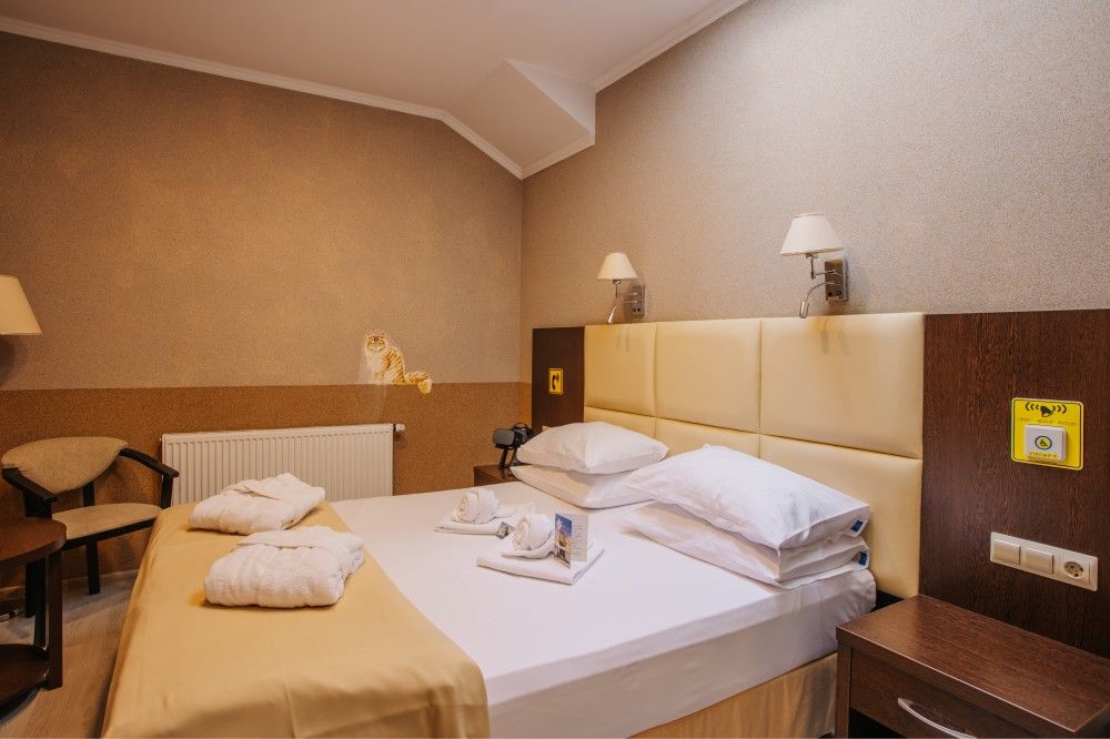 ELISA INN, гостиница - 22