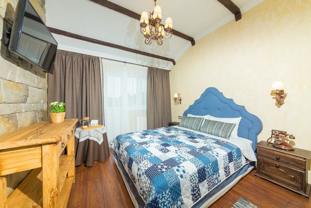 ТРИ МУШКЕТЕРА, люкс отель - 10