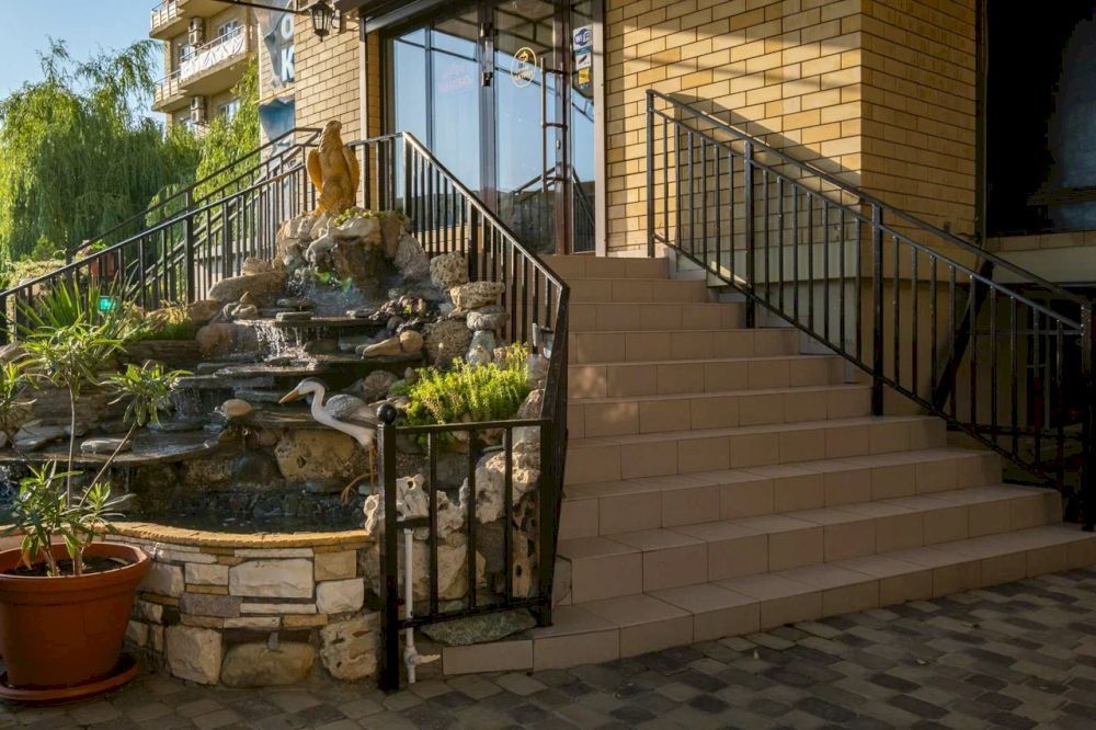 КАТРАН, отель - 12