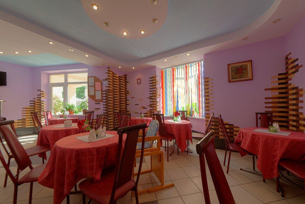 ЧЕРНОМОРСКАЯ, гостиница - 11