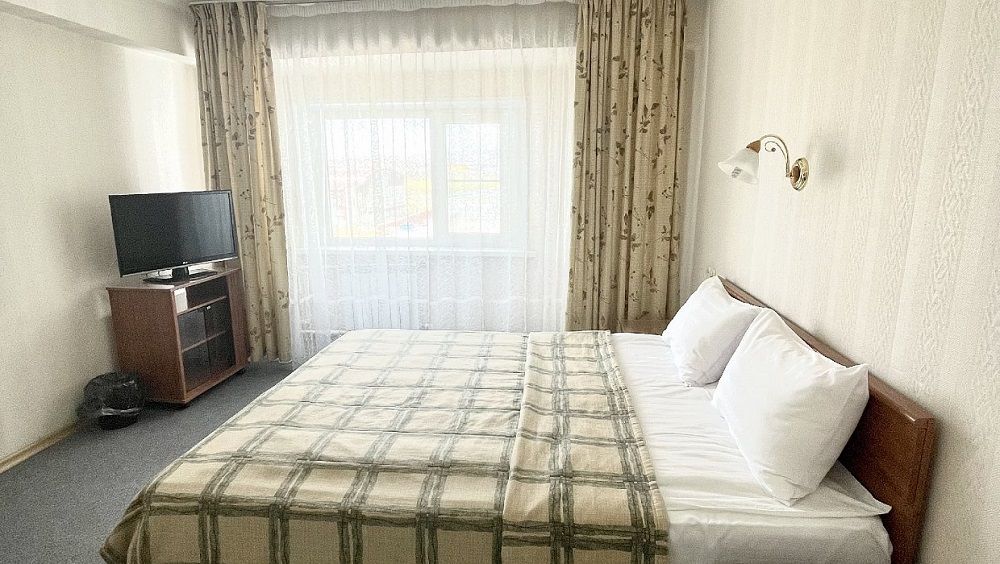 ПЕТРОПАВЛОВСК, гостиничный комплекс - 13