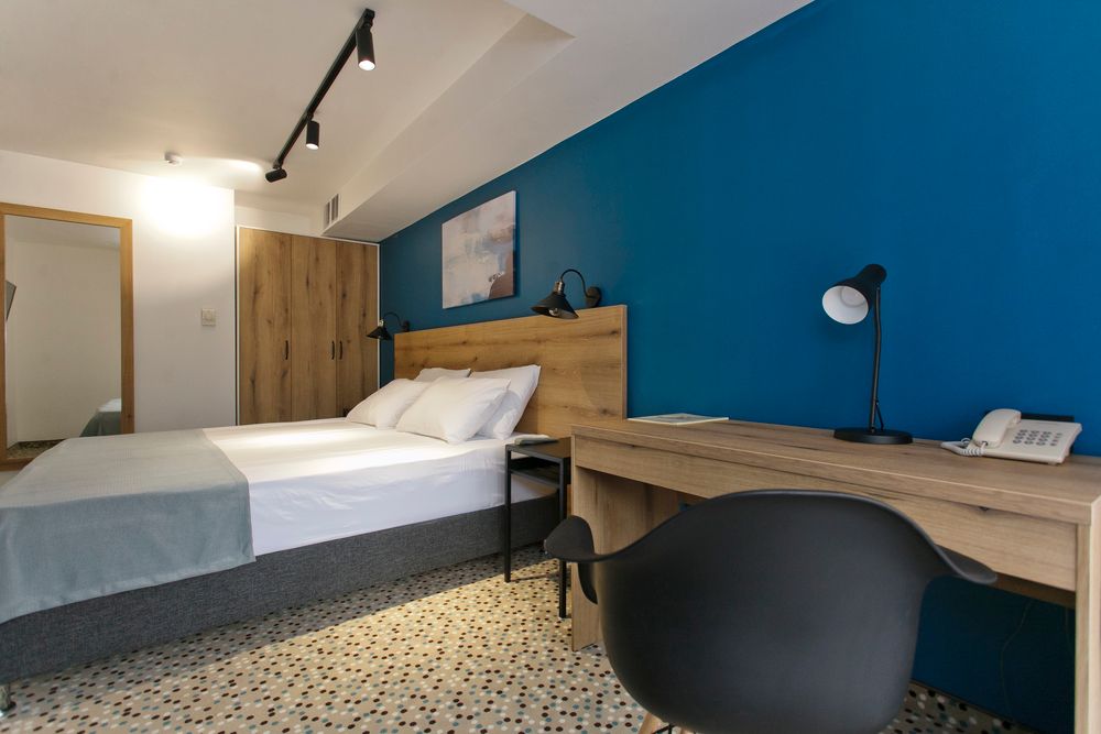 ДЕ ЛА МАПА, отель - 76