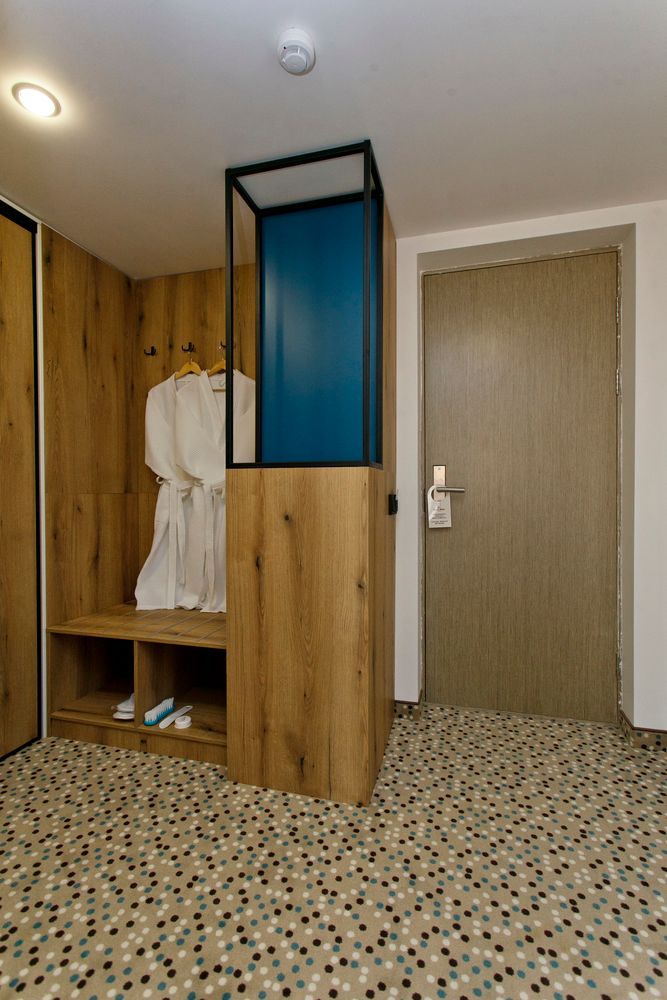 ДЕ ЛА МАПА, отель - 70