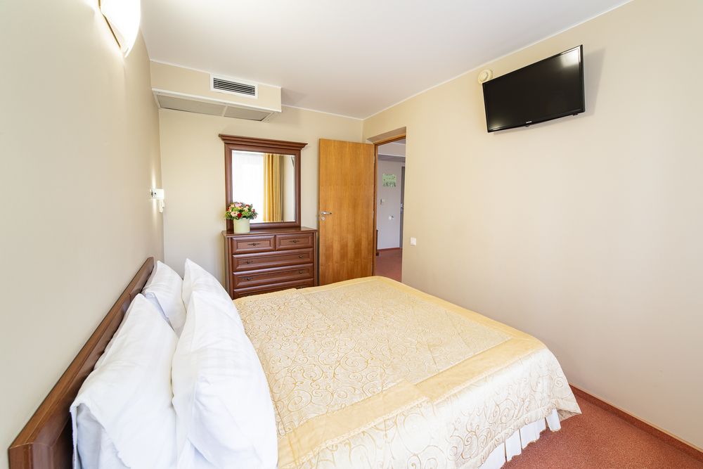 ДЕ ЛА МАПА, отель - 63