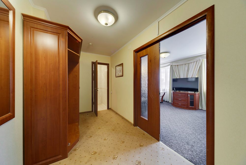 ПОЛЮСТРОВО, отель - 98