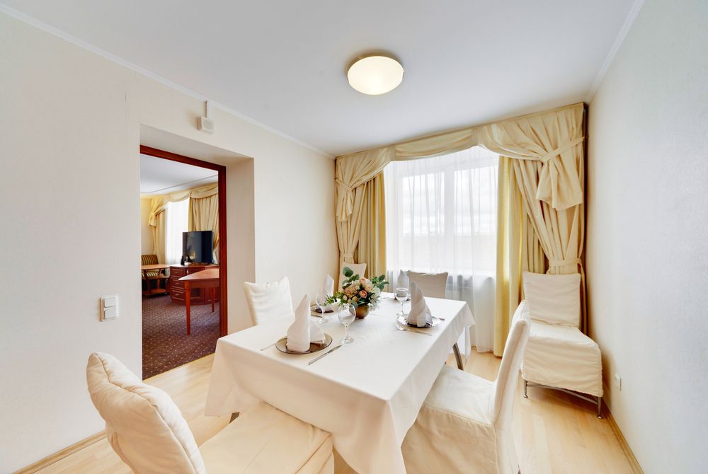 ПОЛЮСТРОВО, отель - 94