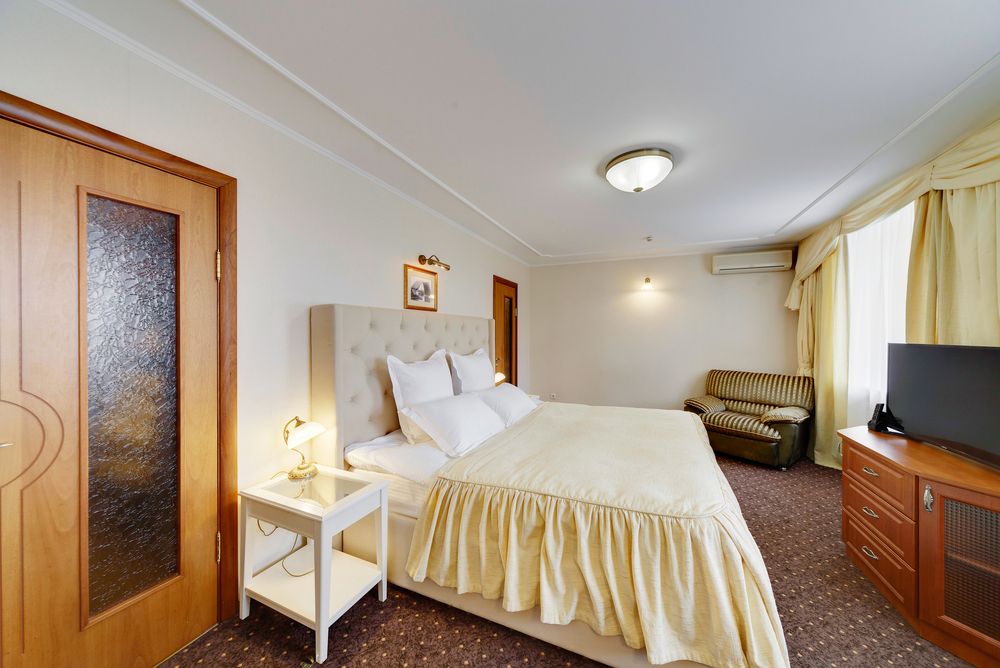 ПОЛЮСТРОВО, отель - 90