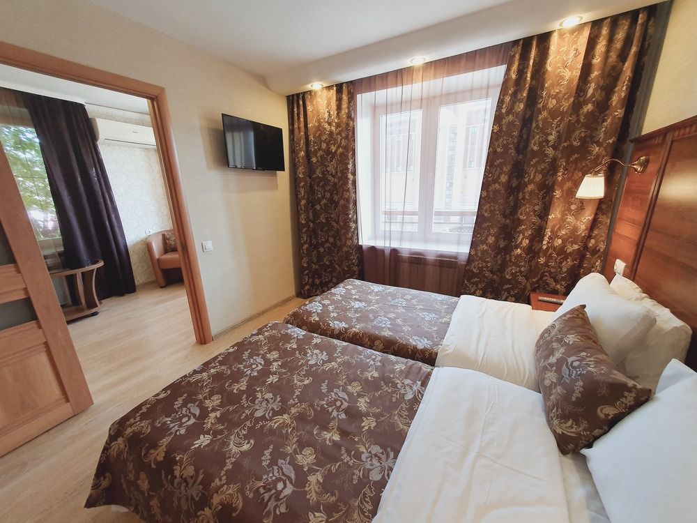 КИЕВСКАЯ, гостиница - 5