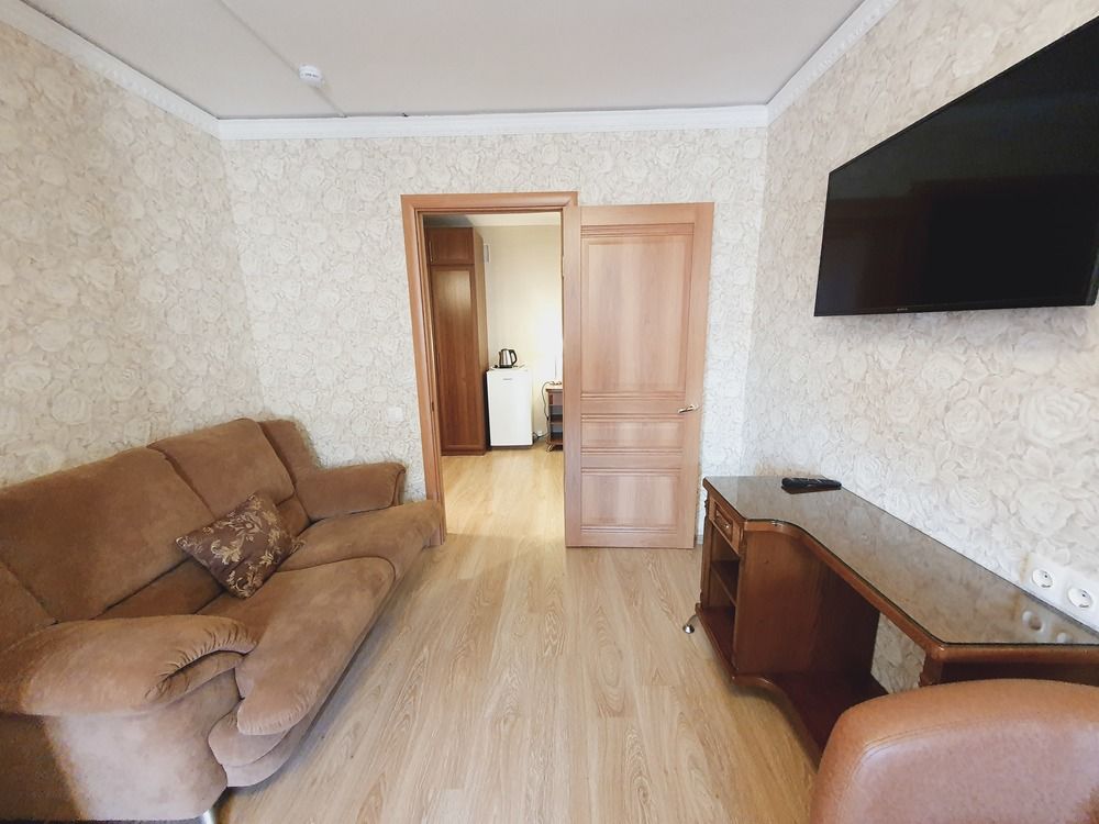 КИЕВСКАЯ, гостиница - 4