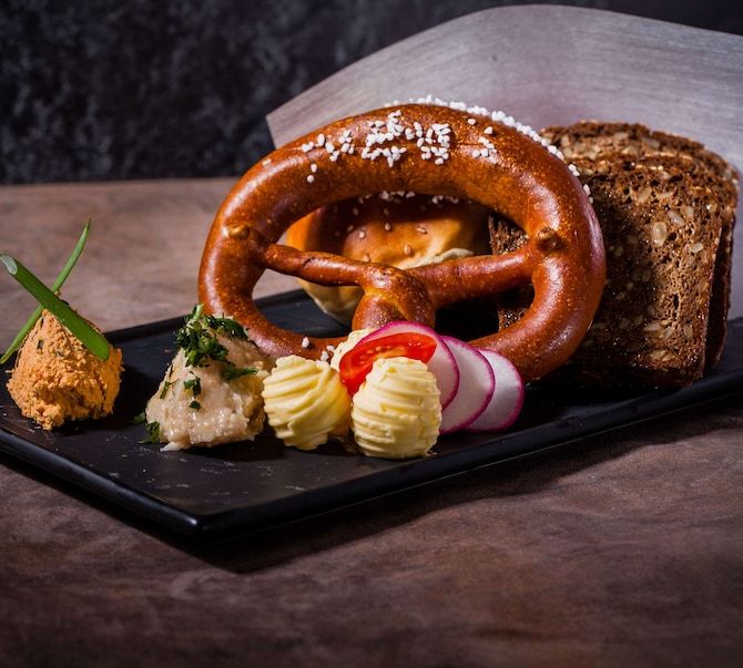 COSMOS SAINT-PETERSBURG PULKOVSKAYA, гостиница (ex. PARK INN BY RADISSON PULKOVSKAYA) - 9