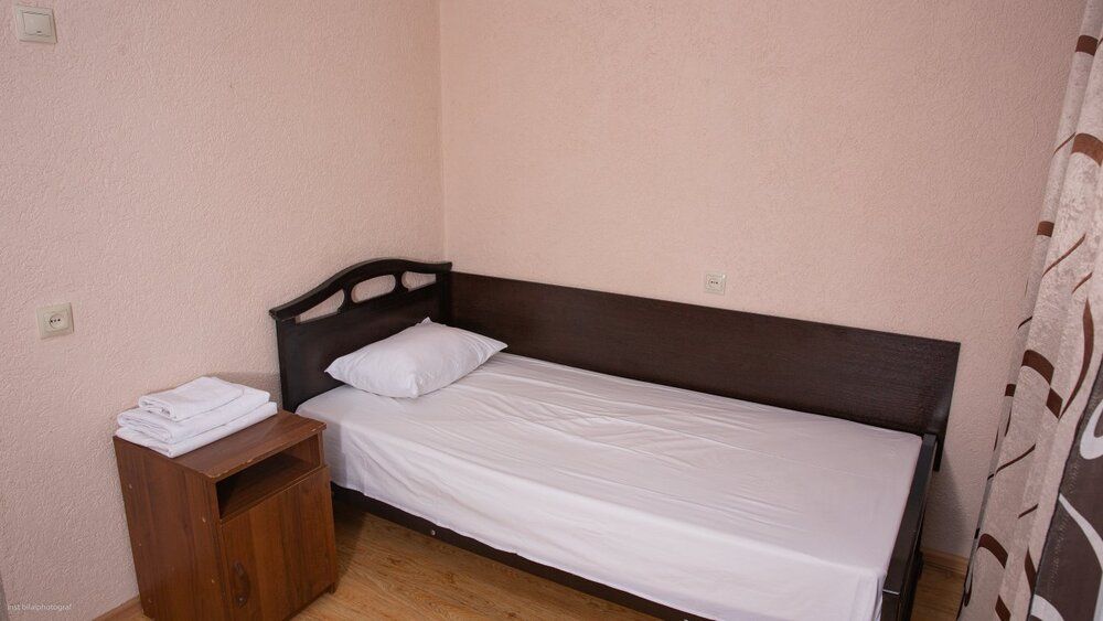 КАСПИЙ, гостиница - 8