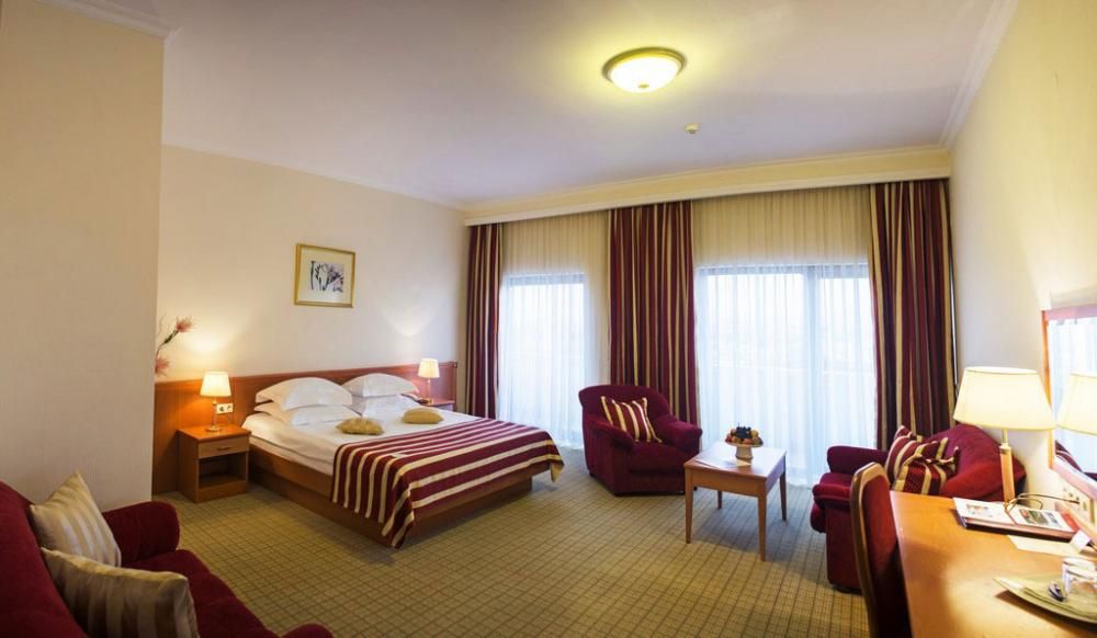 ВАЛЕНТИНА, гранд отель - 18