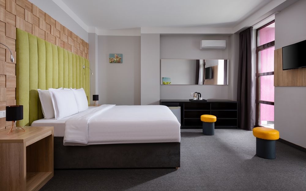 BETON BRUT ALL INCLUSIVE & SPA HOTEL IN MIRACLEON, отель - 77