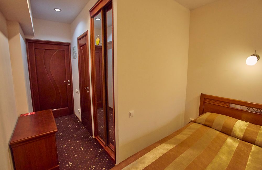 LE VASHOFF HOTEL - 36