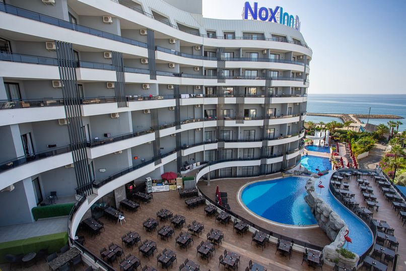 Noxinn Deluxe Hotel - 5