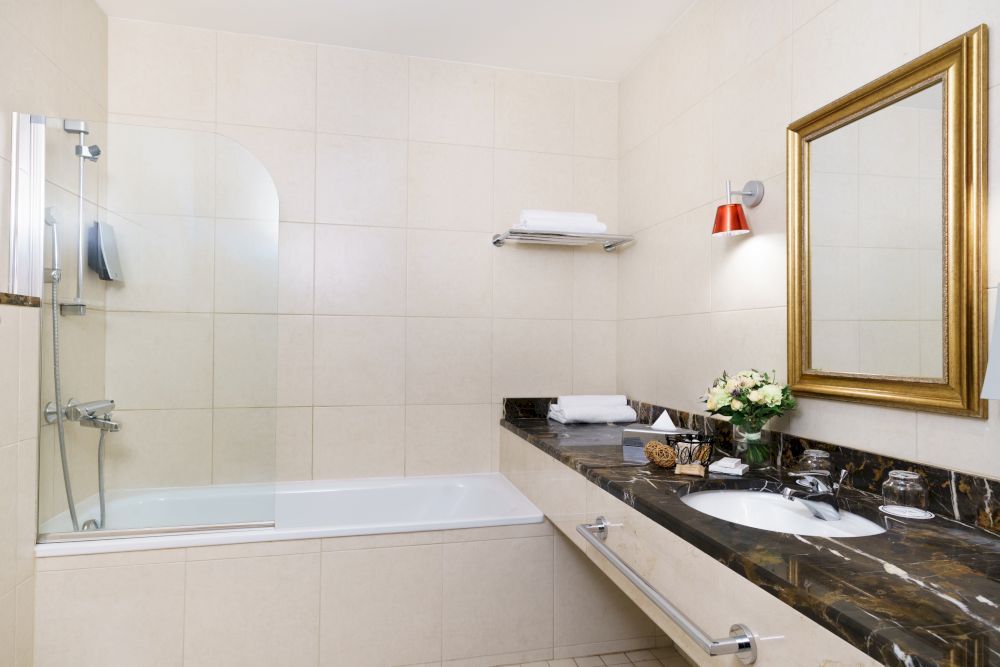 VASILIEVSKY, отель - 100