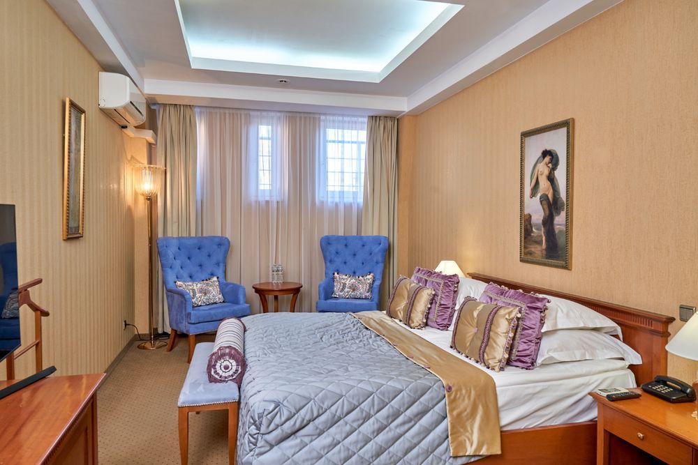 АВТОР БУТИК ОТЕЛЬ - 16