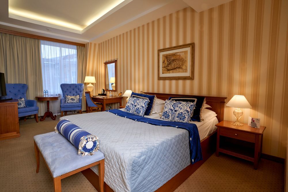 АВТОР БУТИК ОТЕЛЬ - 9