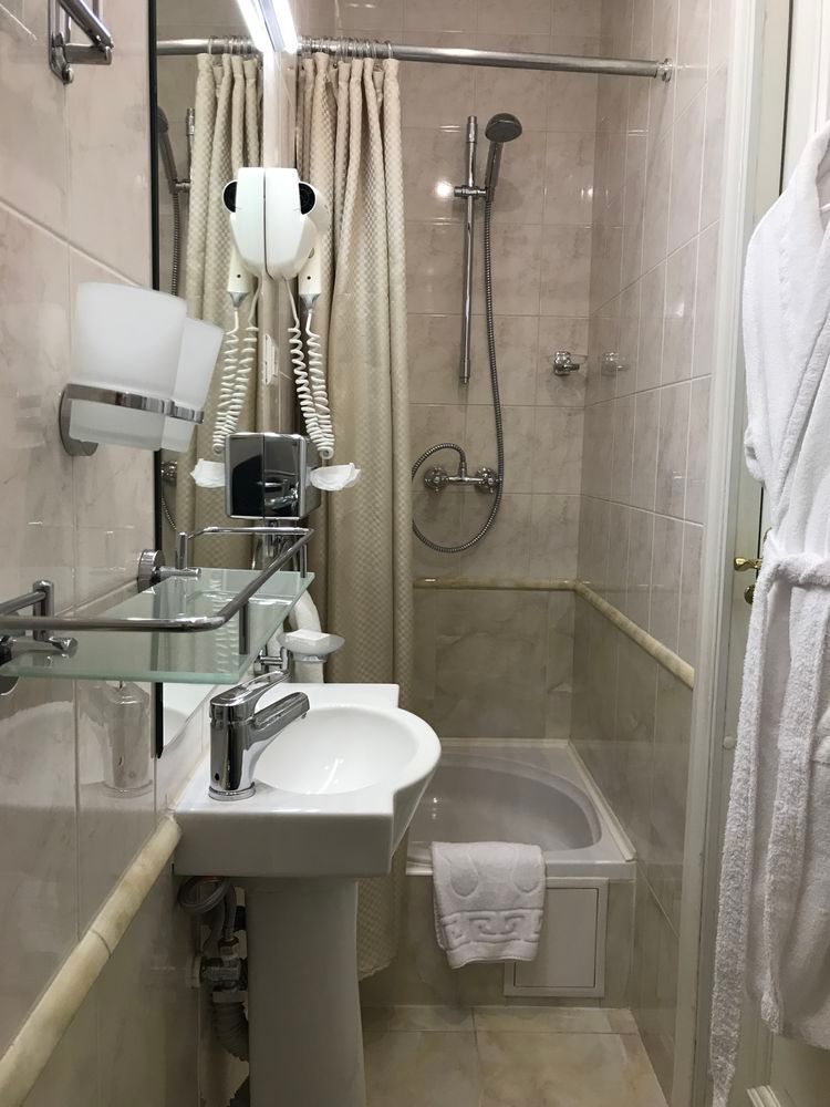 АВТОР БУТИК ОТЕЛЬ - 10