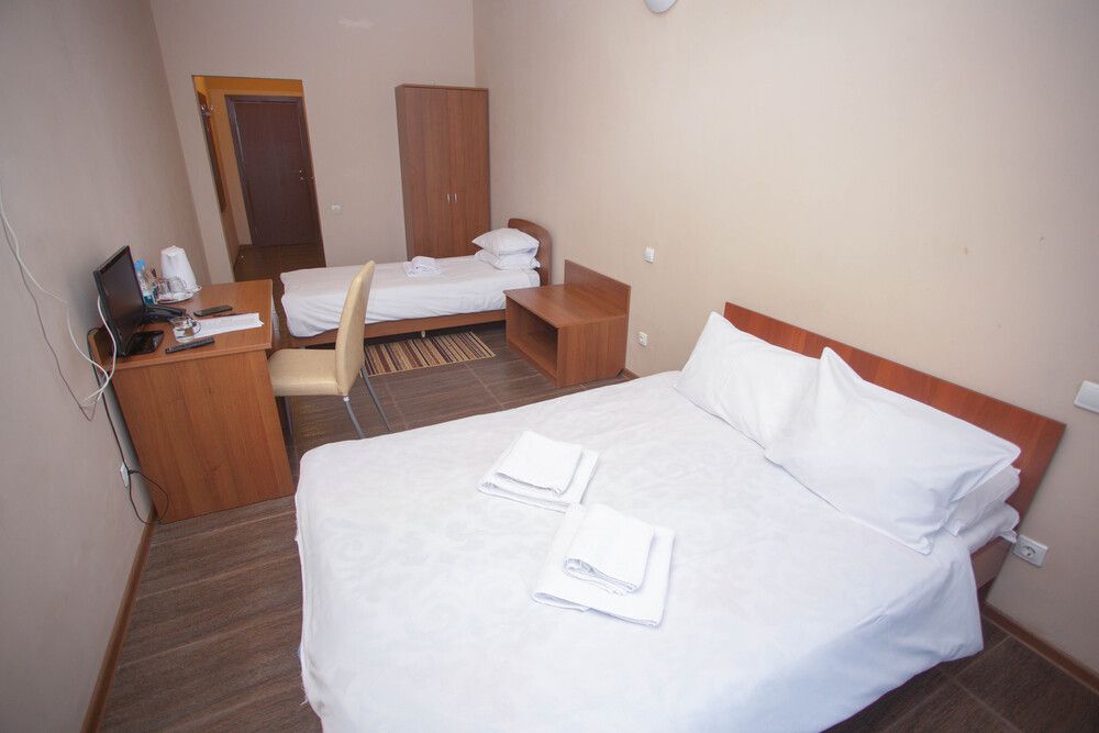 АЗАЛИЯ (ул. Аграрная), отель - 26