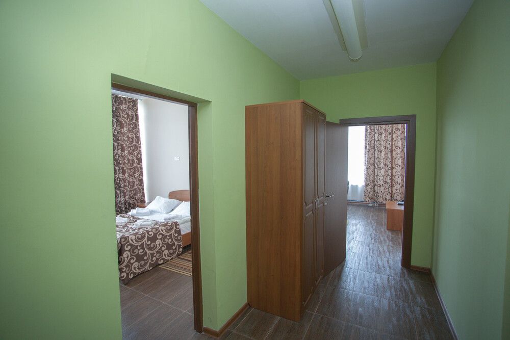 АЗАЛИЯ (ул. Аграрная), отель - 20